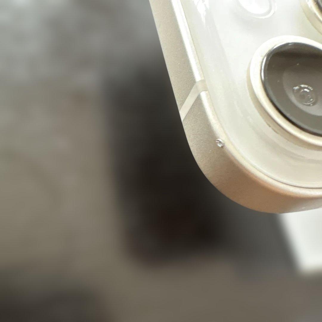 【美品】Apple iPhone 14 ホワイト 本体　即日発送