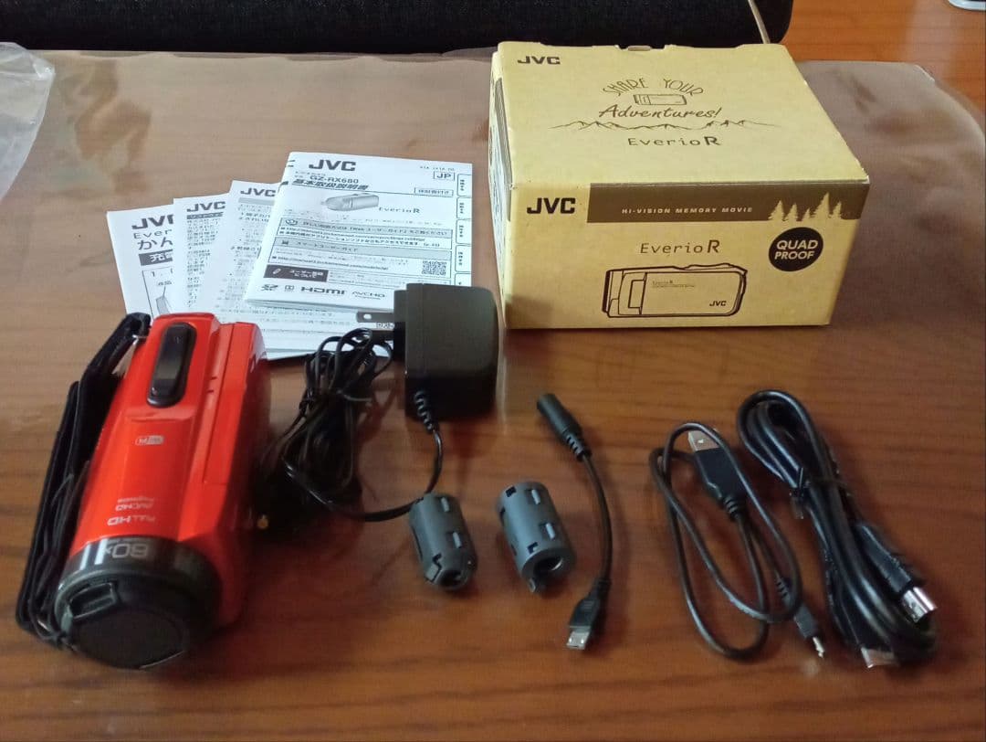 ビデオカメラ JVC GZ-RX680-D　Wi-Fi内蔵 防水機能付き