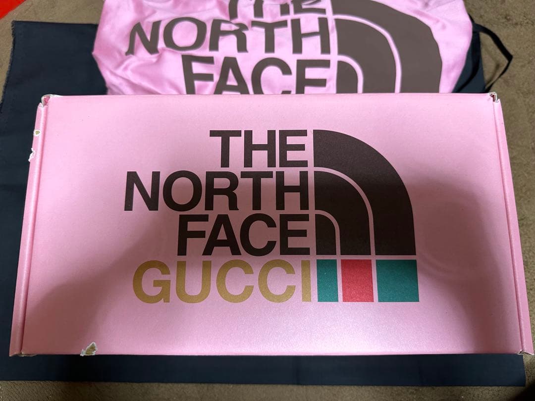 の*5様 グッチ　ノースフェイス　バック