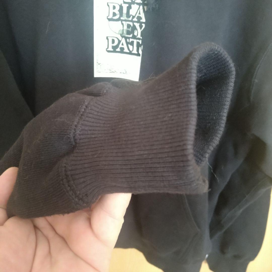 美品　ブラックアイパッチ パーカー