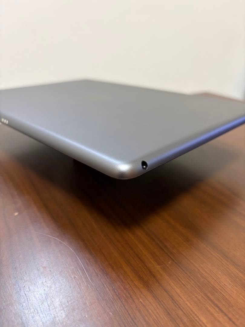 Apple iPad 第7世代 スペースグレー 32GB Wi-Fiモデル