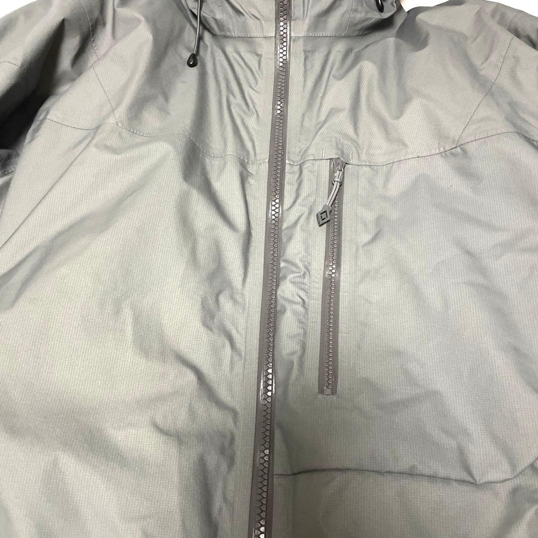 レア！BURTON AK457 DOWN JACKET【S】ダウンジャケット