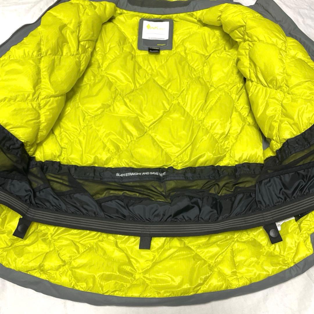 レア！BURTON AK457 DOWN JACKET【S】ダウンジャケット
