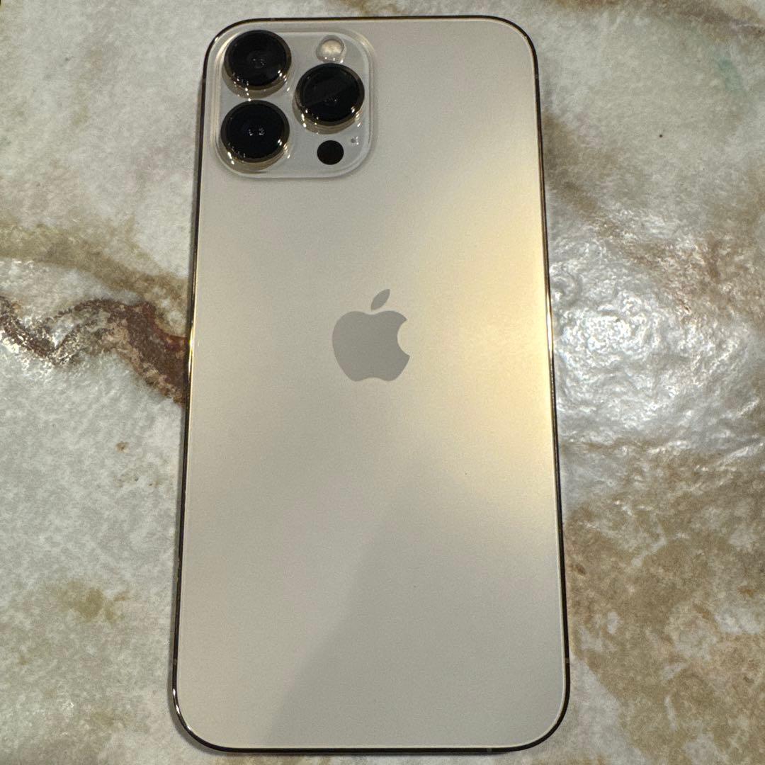 Apple iPhone 13 ProMax ゴールド