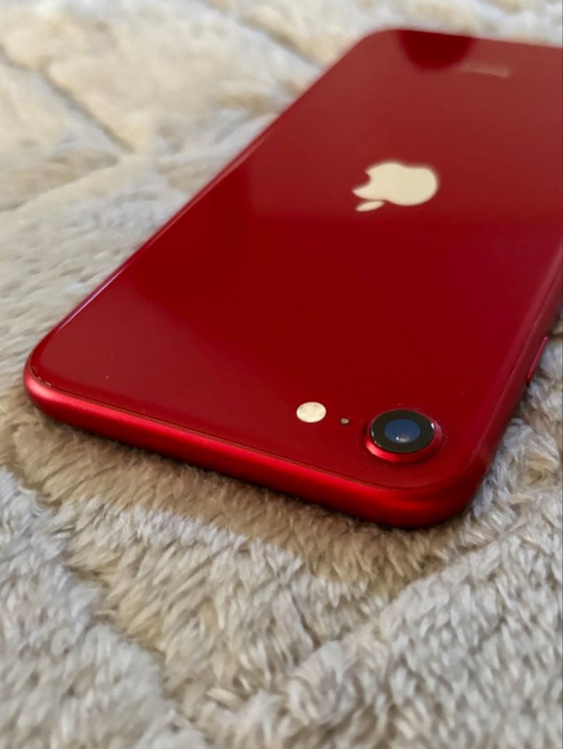 美品！Apple iPhone SE (第3世代) PRODUCT(RED)