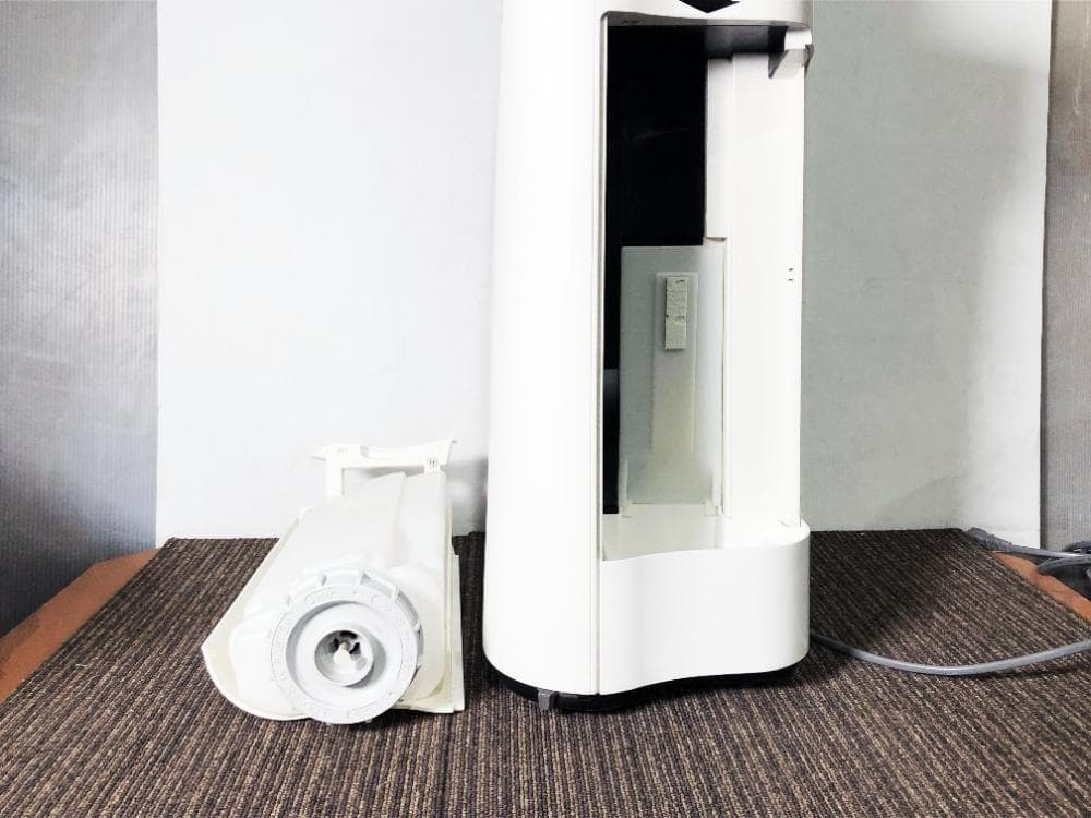 ★美品★SHARP ～23畳 加湿空気清浄機【KC-H50-W】G3MH