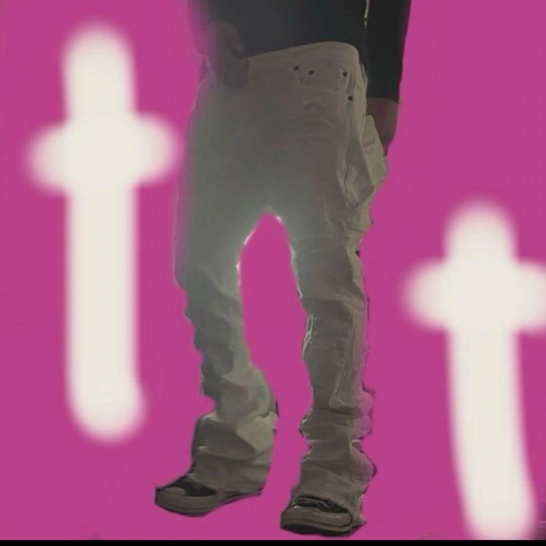 バラバサスvalabasas【新品未使用】ホワイトクラッシュフレアデニム 32