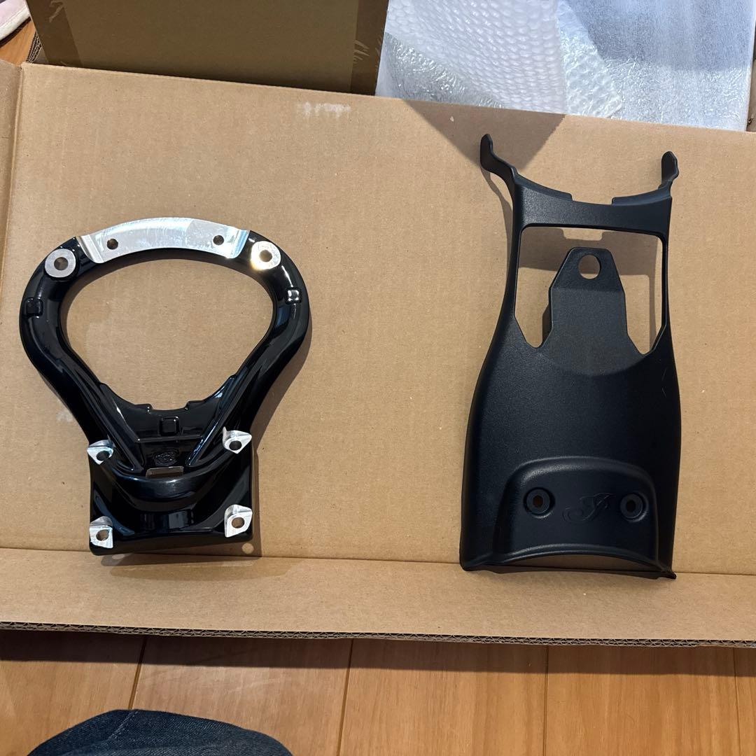 インディアン　スカウトボバー　トゥエンティ　純正シート