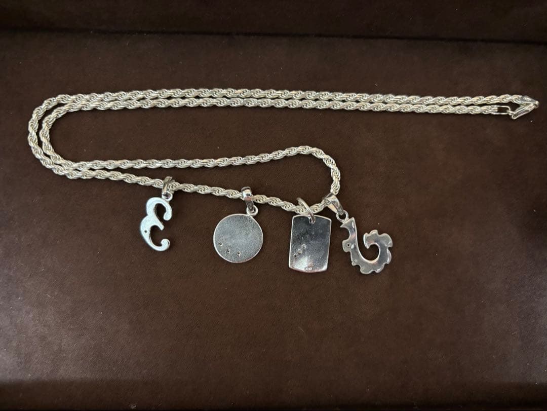 Roots （ルーツアイランド）シルバーネックレス4トップ 刻印あり