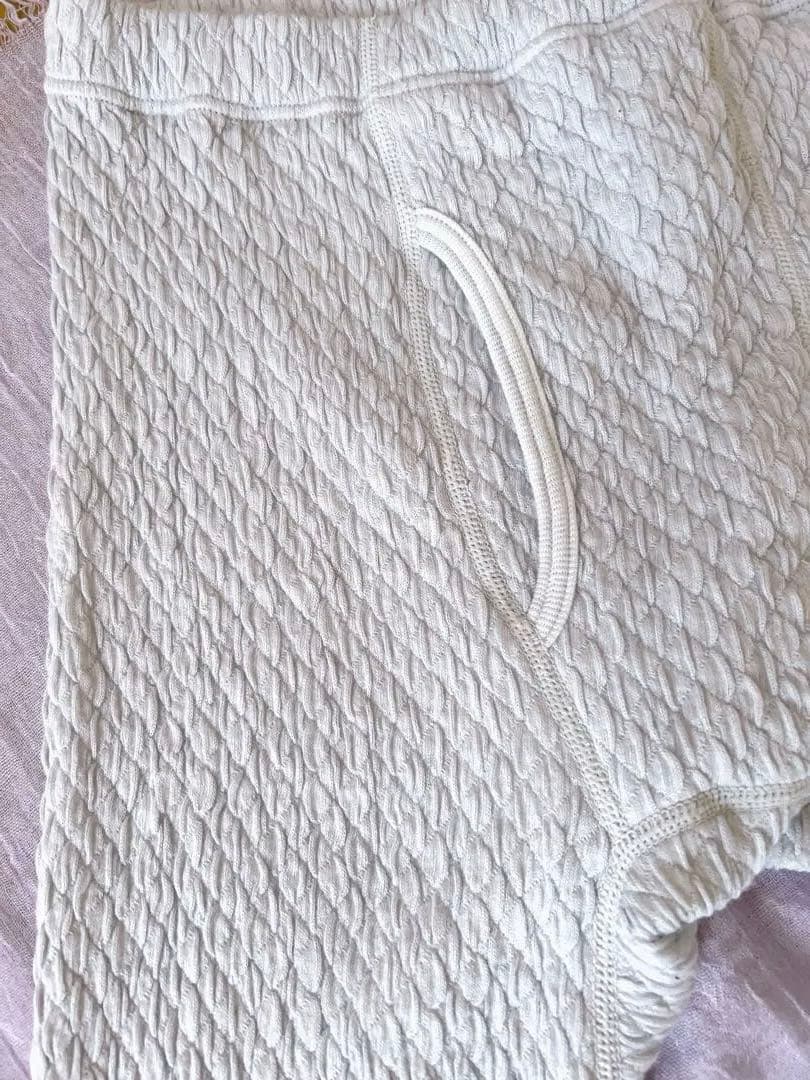 【セール中】 試着のみ　ひだまりプレミアム　長袖Ｕ首　上下セット L