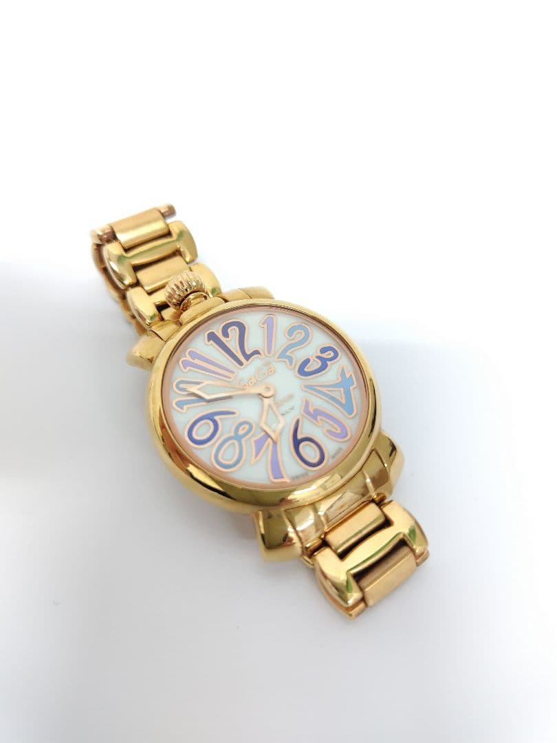 ジ*ビ様 GaGa ゴールド カラフル数字 時計