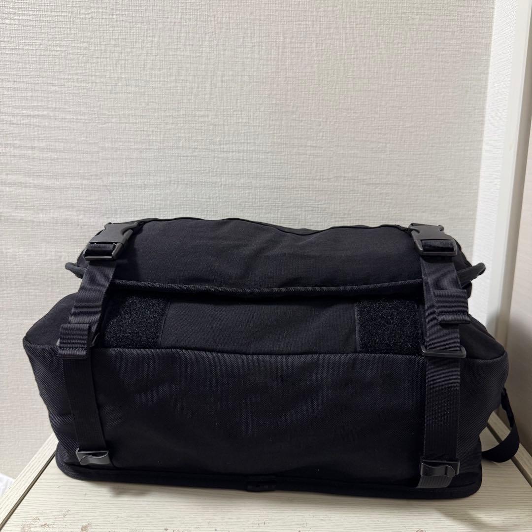 【新品同様】PORTER ポーター クランカーズ メッセンジャーバッグ（S）　黒