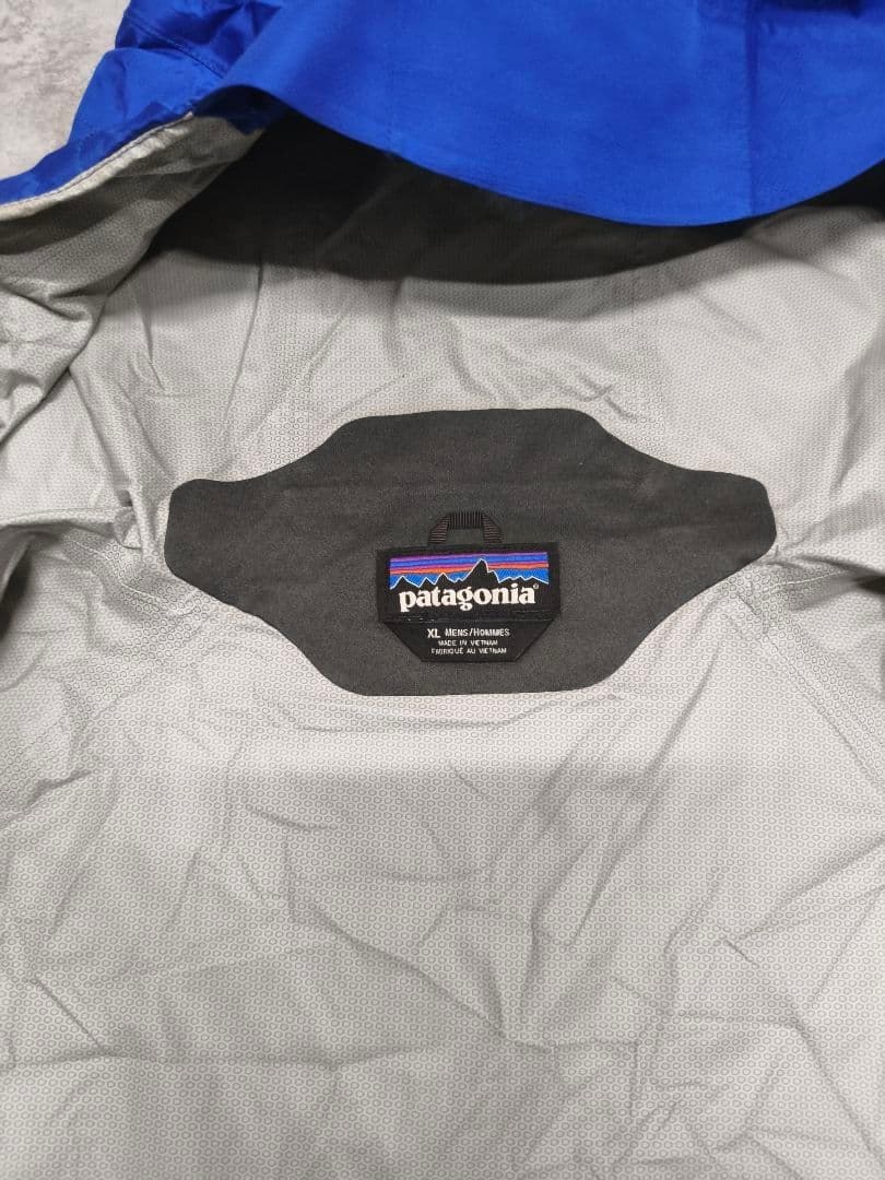 patagonia トレントシェルジャケット　XL ブルー×ブラック