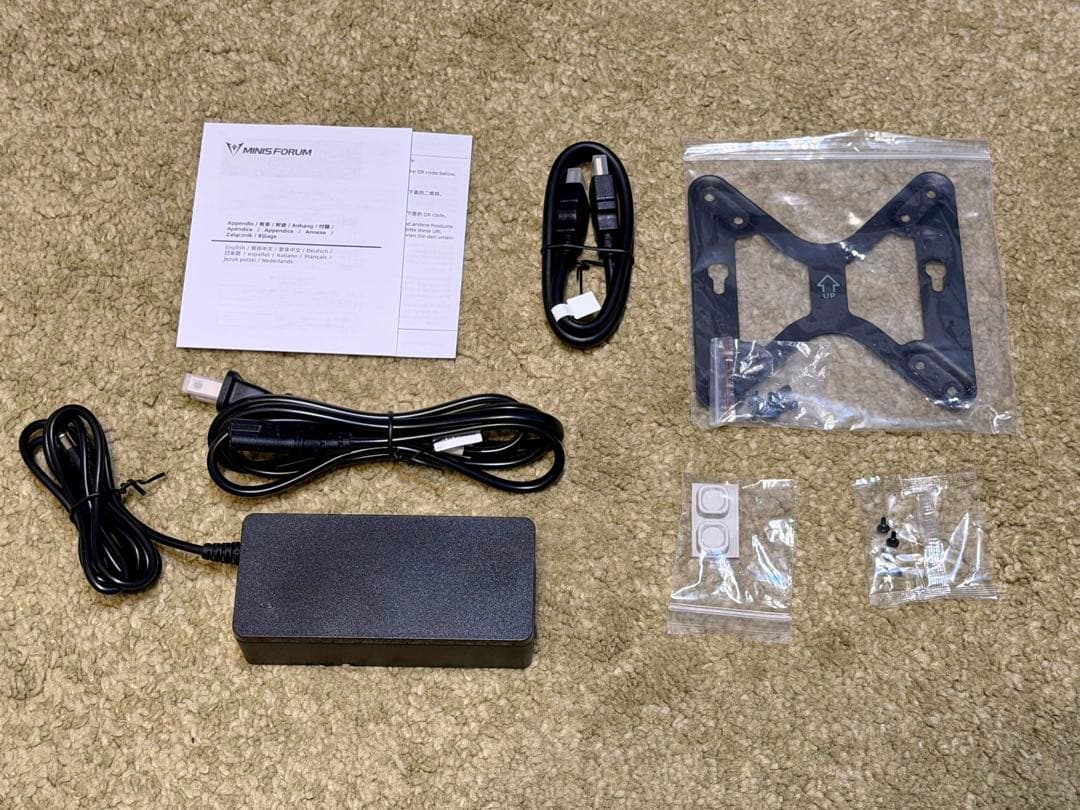 美品 Minisforum UM750L Slim ミニPC