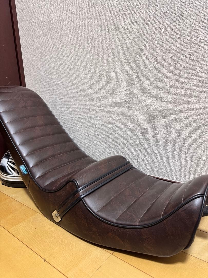 zrx400 オオカワ 三段シート オーダー 変形型じゃないタイプ！