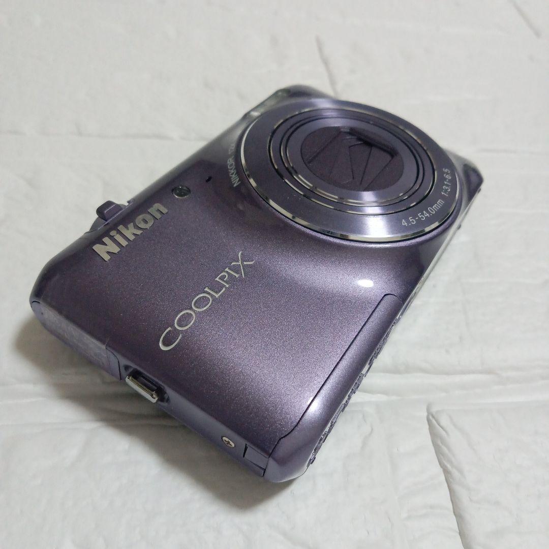 〇Nikon Coolpix コンパクトデジタルカメラ パープル
