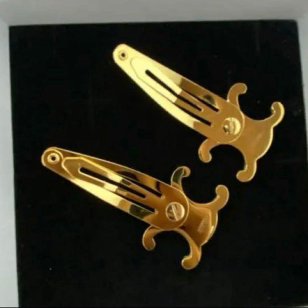 【ちー】CELINE ヘアクリップ 2個セット　4 日〜14日まで発送不可