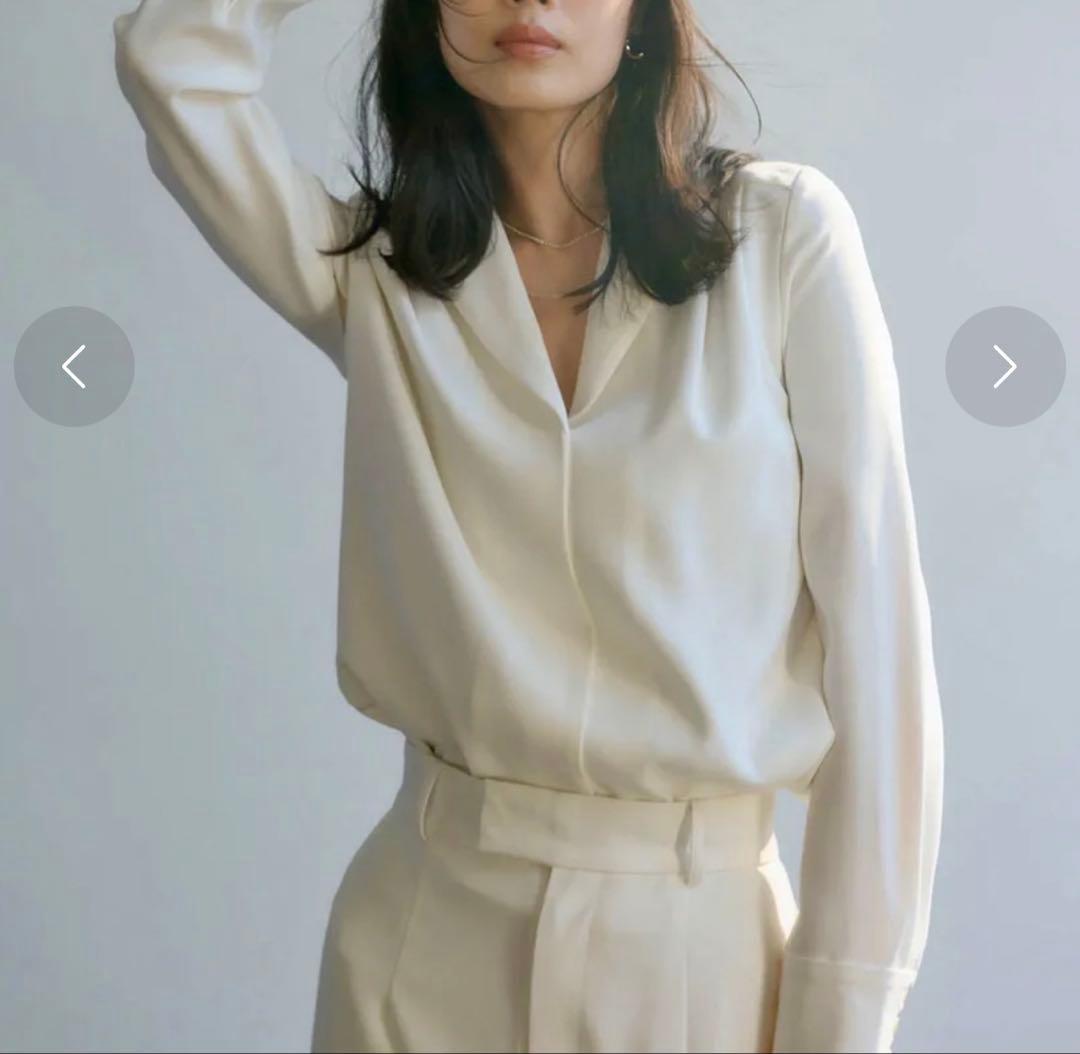 ダブルサテンショールカラーブラウス （ECRU）