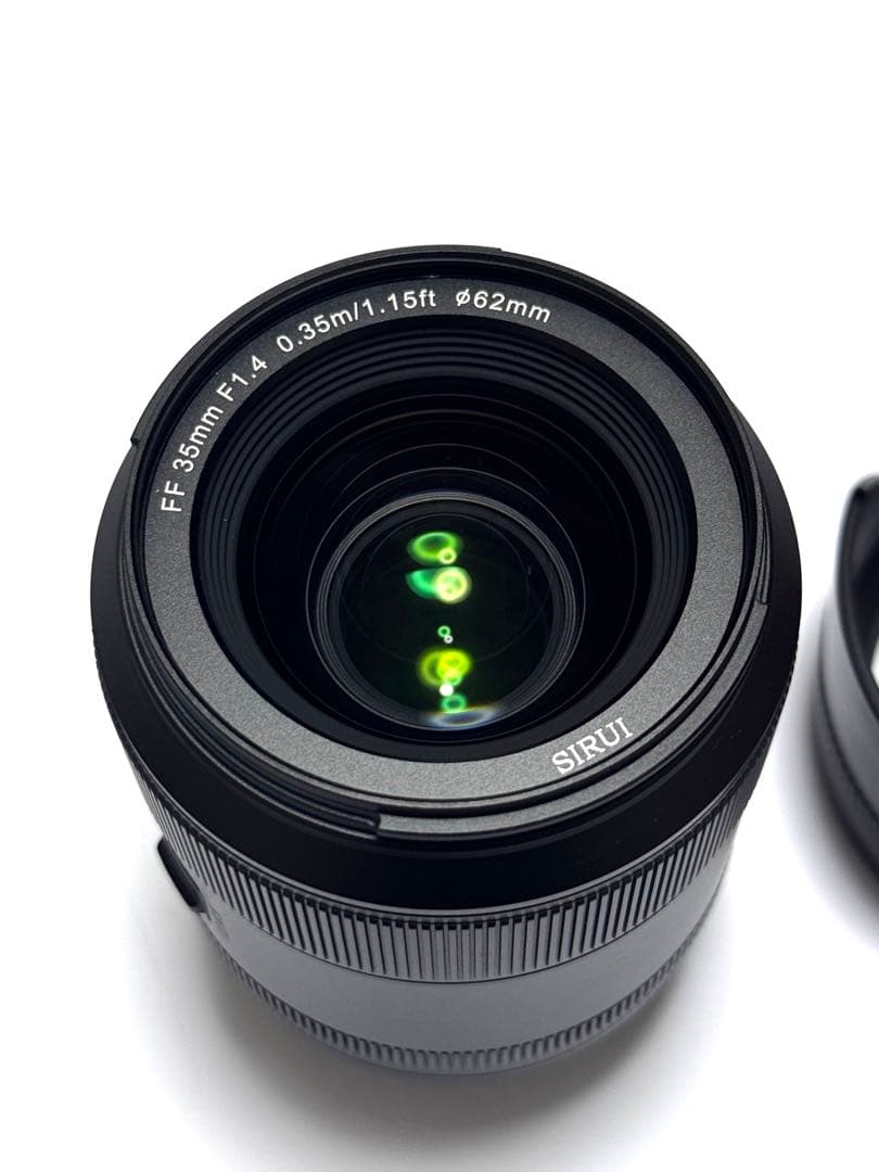SIRUI AURORA 35mm F1.4 Lマウント