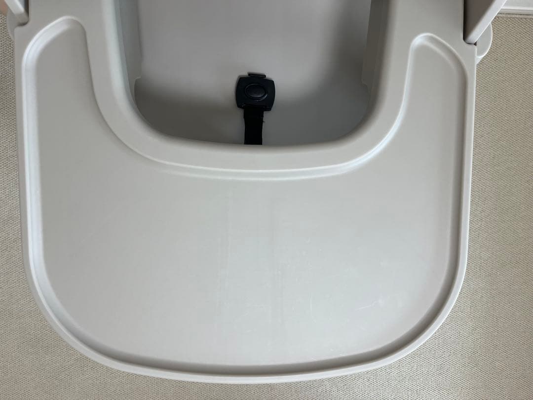 Novus　ノウス　ハイチェア　ベビーチェア