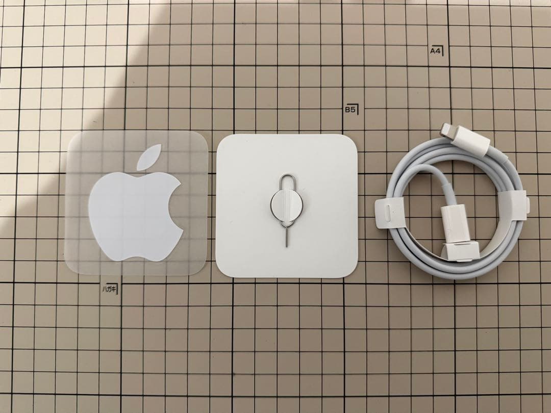 【バッテリー90%】iPhone 14 Pro 256GB ディープパープル美品