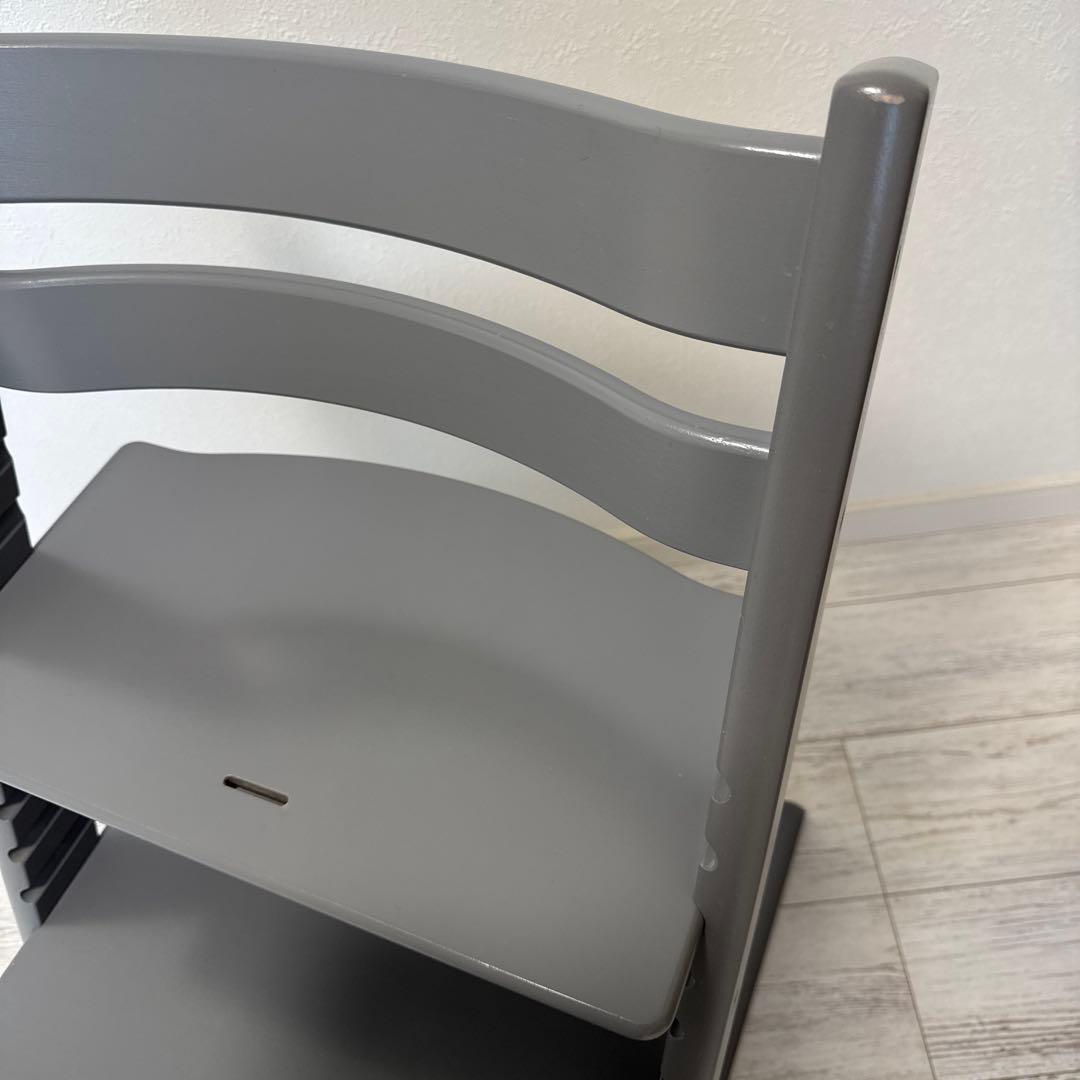 ストッケ　トリップトラップ　ストームグレー　ベビーセット付　トレー付