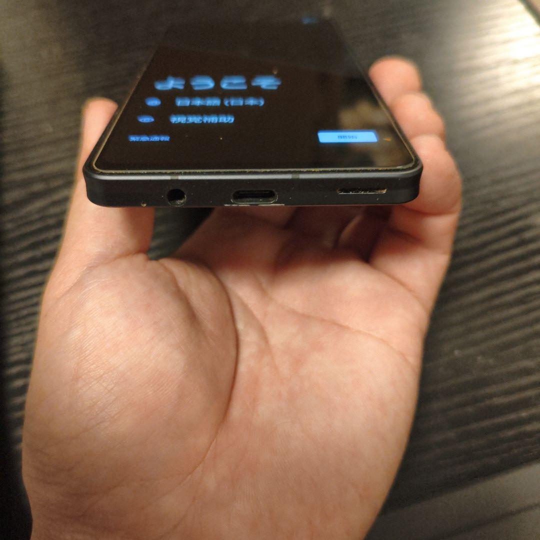 AQUOSsense6 SH-M19　128GB