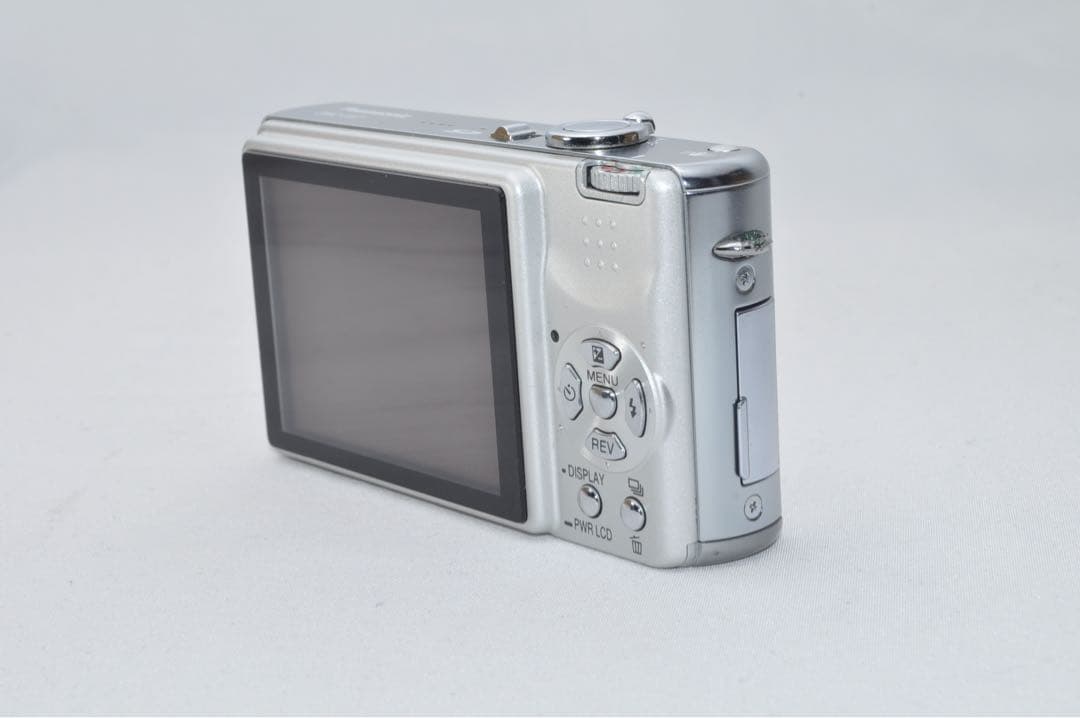 ☆美品☆ Panasonic パナソニック DMC-FX7 デジタル カメラ