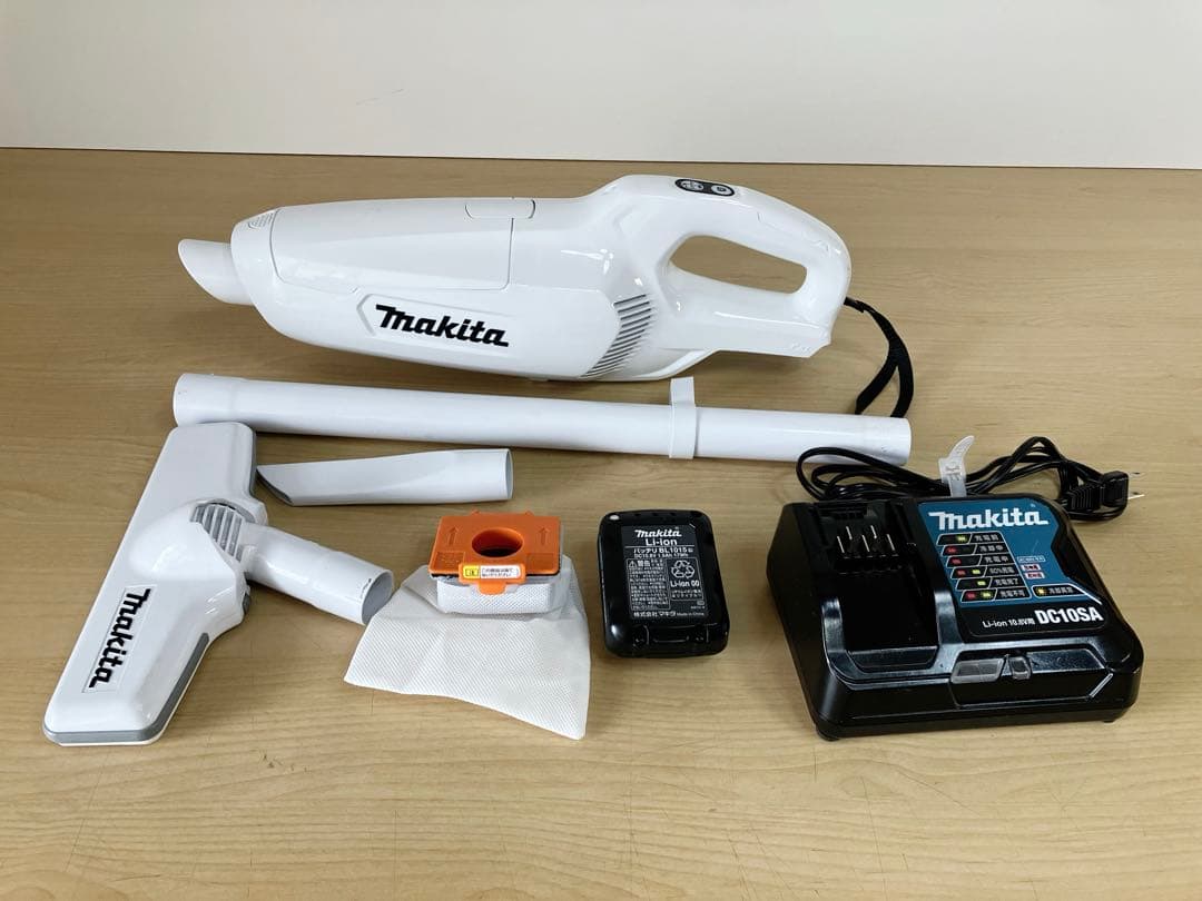 【稼働品】マキタ 充電式クリーナー CL107FD 充電器 バッテリー付き掃除機