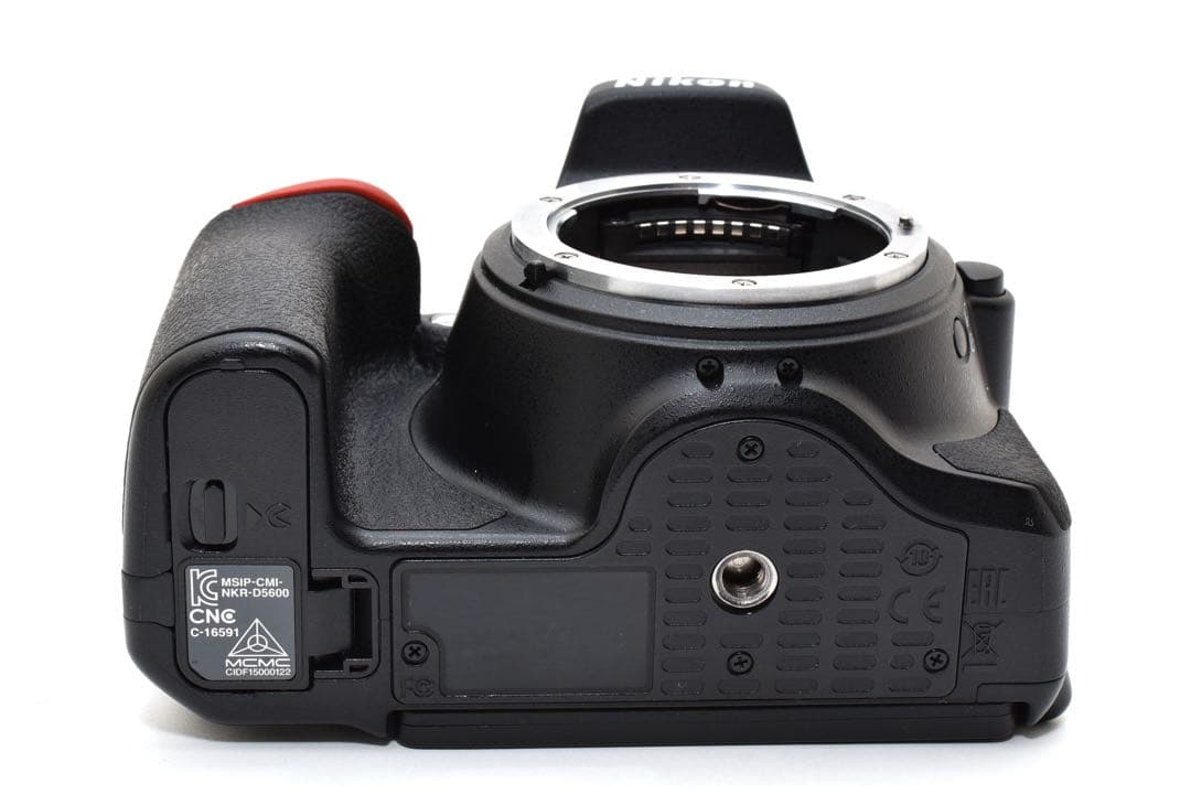 ❤️Nikon D5600❤️ デジタル一眼レフ Wi-Fi搭載✨タッチ操作可能✨