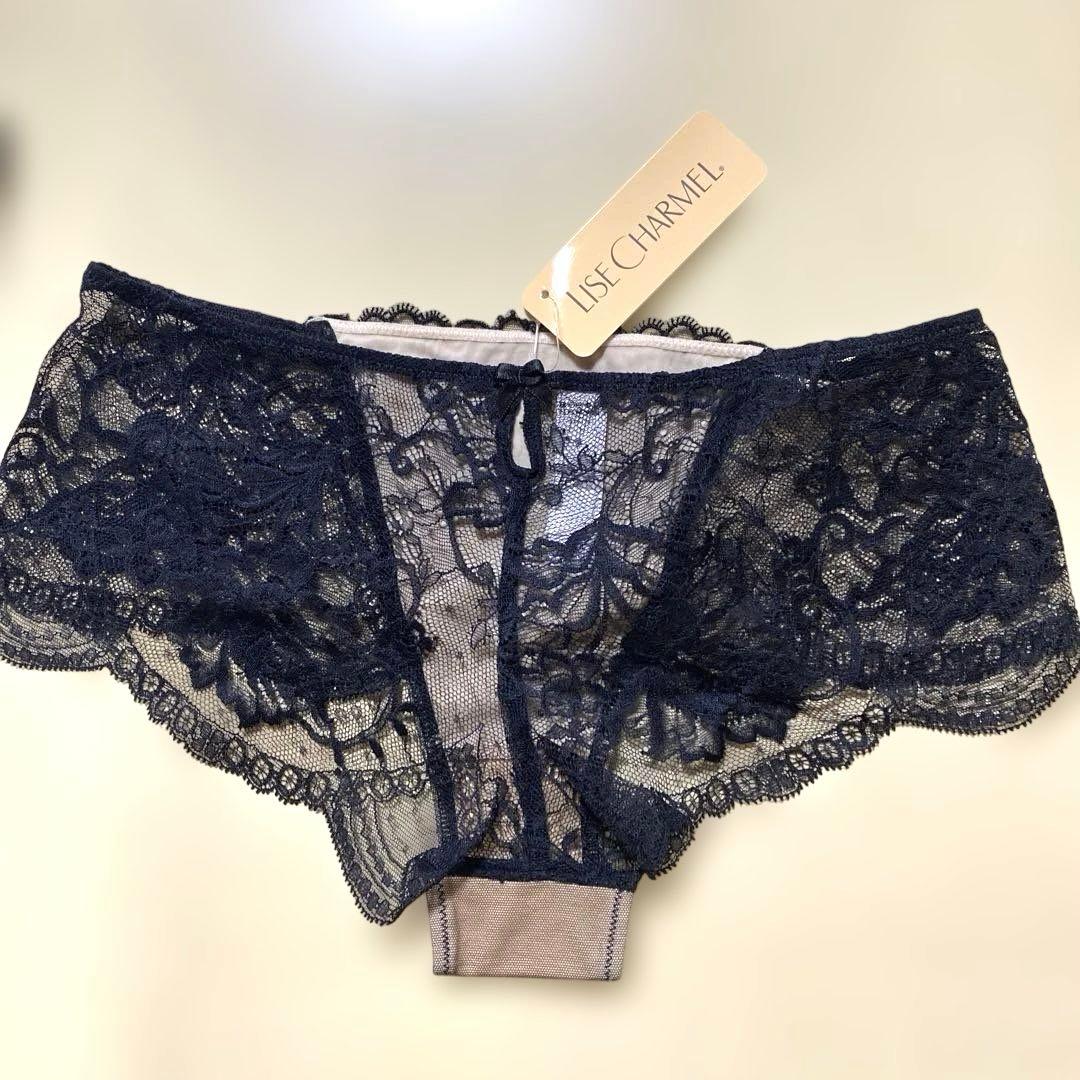 Lise Charmel 刺繍レースショーツ（S〜Mサイズ）ブラック限定1点❗️