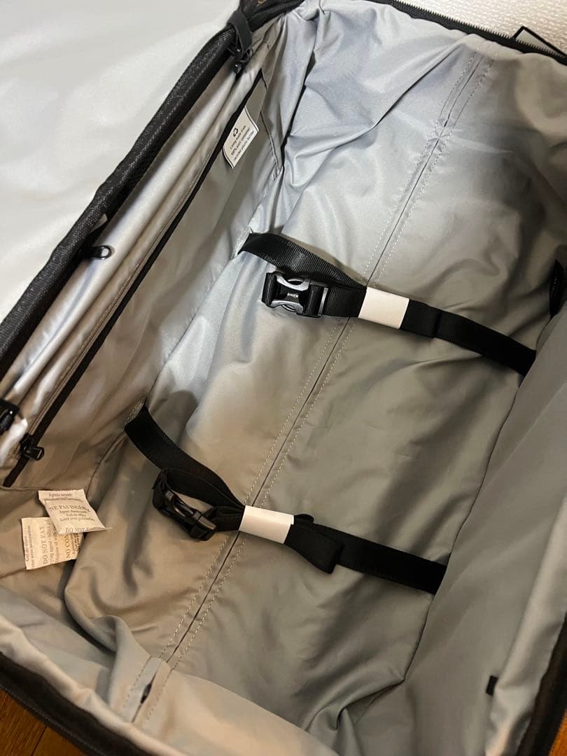 TravelproのCREW CLASSIC キャリーケース