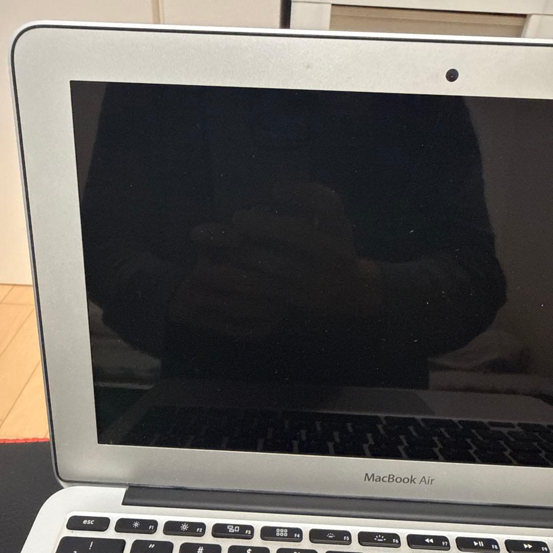 Apple MacBook Air シルバー　2014
