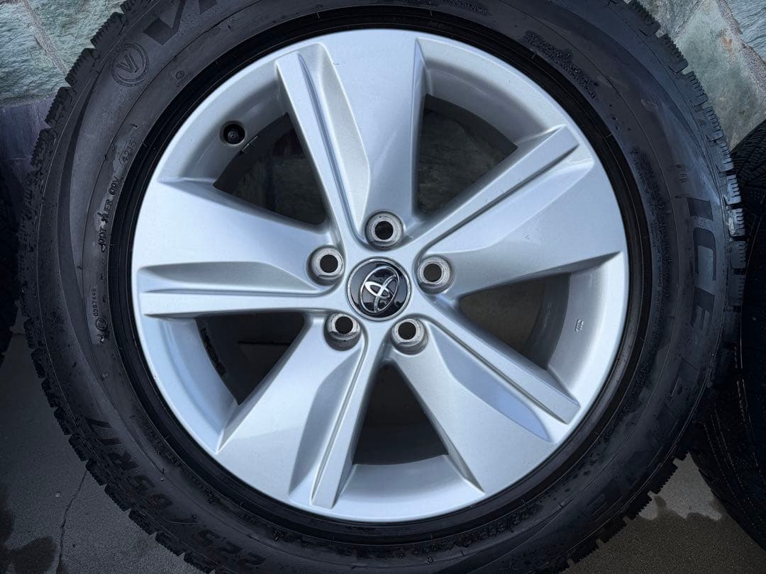 トヨタ　ハリアー　60純正　スタッドレスホイールセット 225/65R17