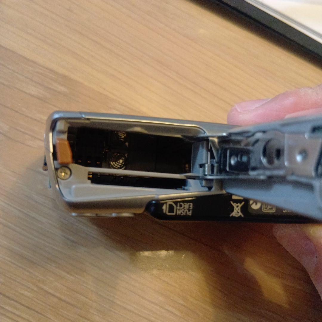 デジタルカメラ Canon IXY DIGITAL 800 IS