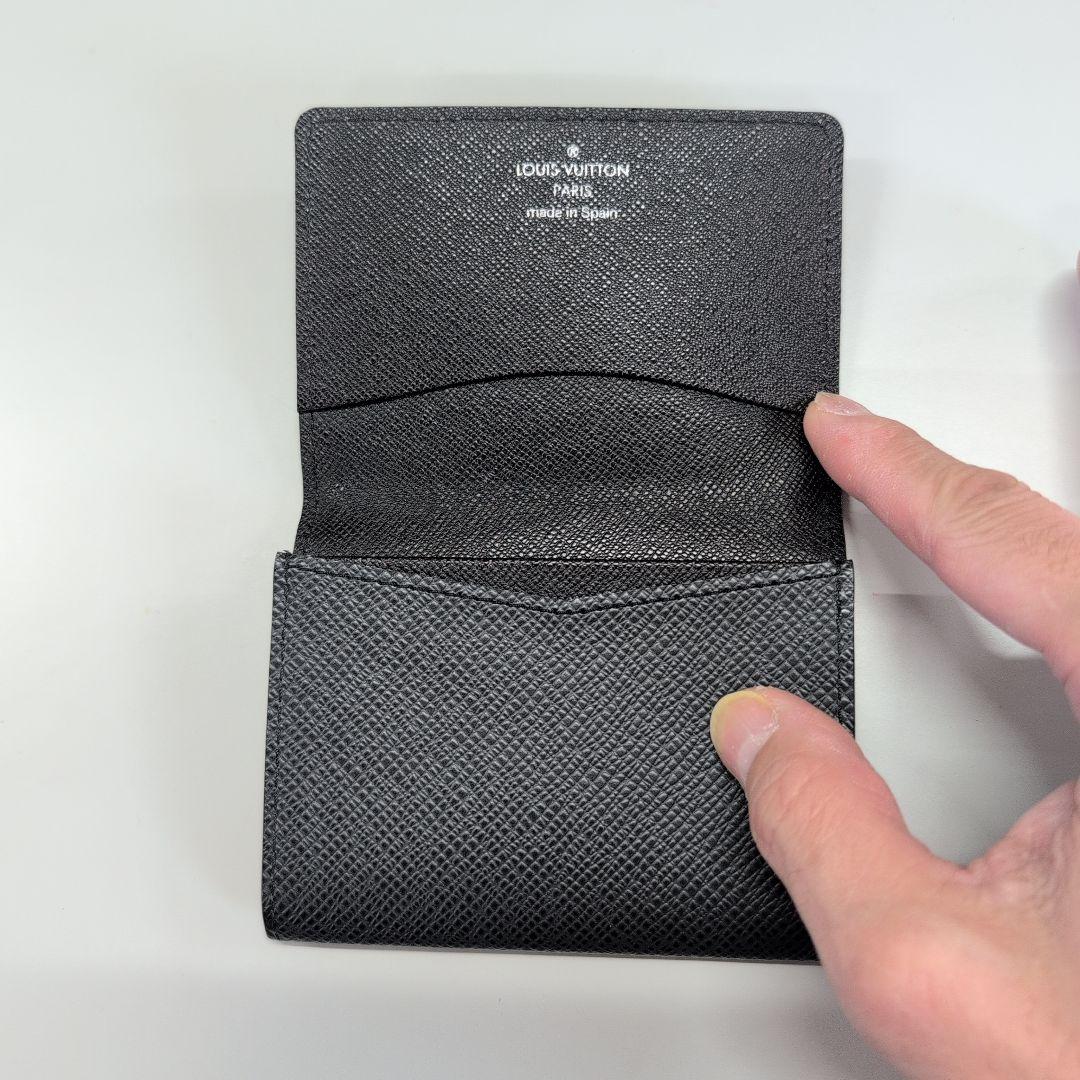 LOUIS VUITTON ブラック　タイガ名刺入れ