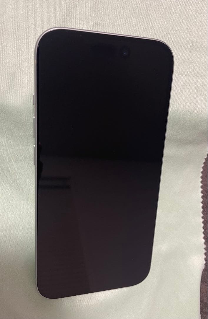 Apple iPhone 15 128GB グリーン 本体