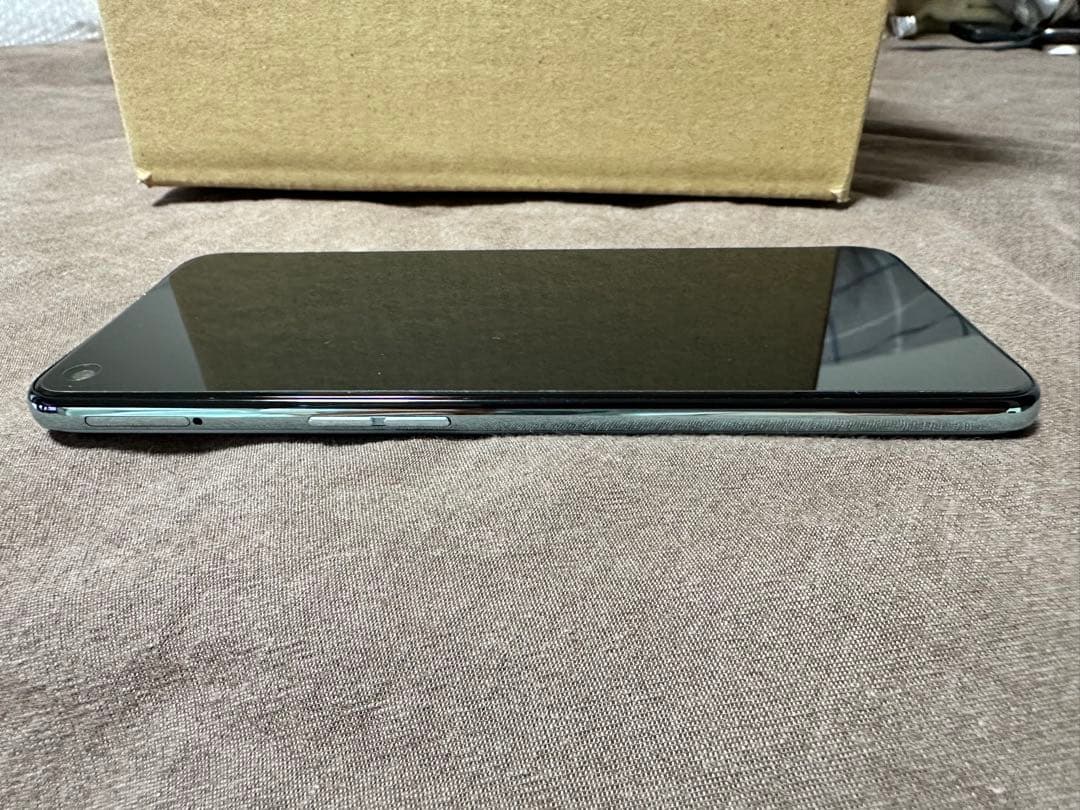 美品 OPPO Reno5 A 5G 本体 SIMフリー