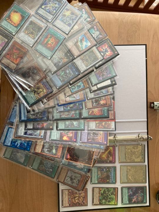 遊戯王　レアカードまとめ売り！ファイル付　引退