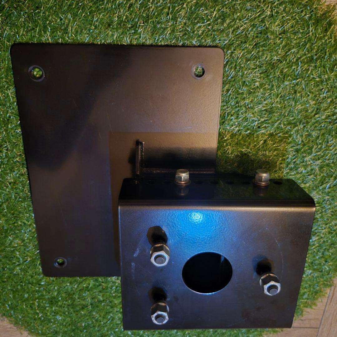 新型ジムニー・シエラ jb74・jb64 スペアタイヤ移動ブラケット・ホルダー