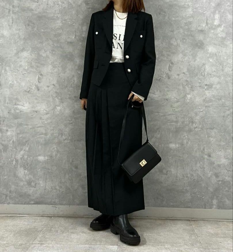 美品　ROUGE VIF　スーツ　ジャケット　スカート　　セットアップ 23ss