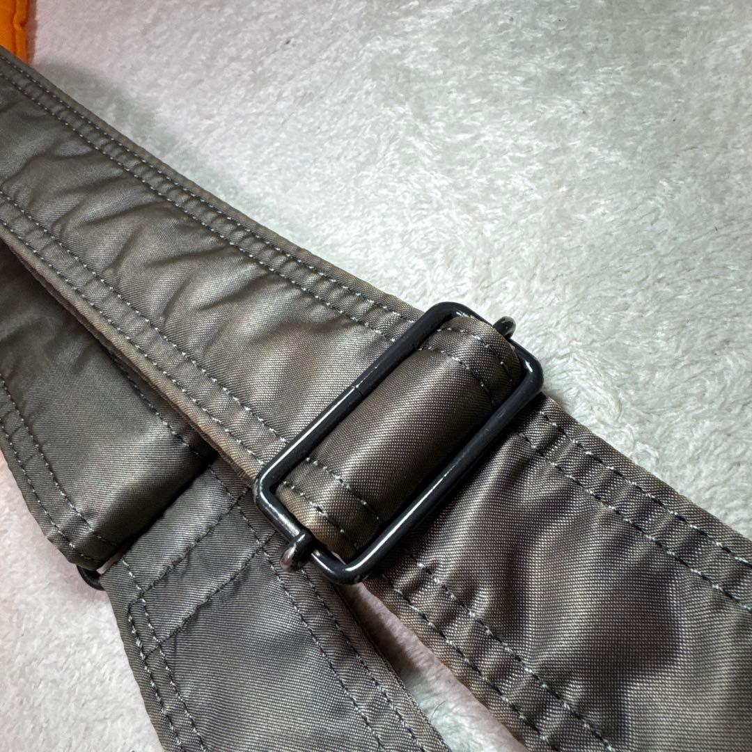 69 美品　ポーター　タンカー　ビジネスバッグ　2way グレー　シルバー