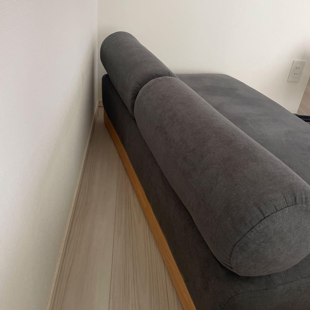 LAWYA グレー ファブリックソファ ロータイプ