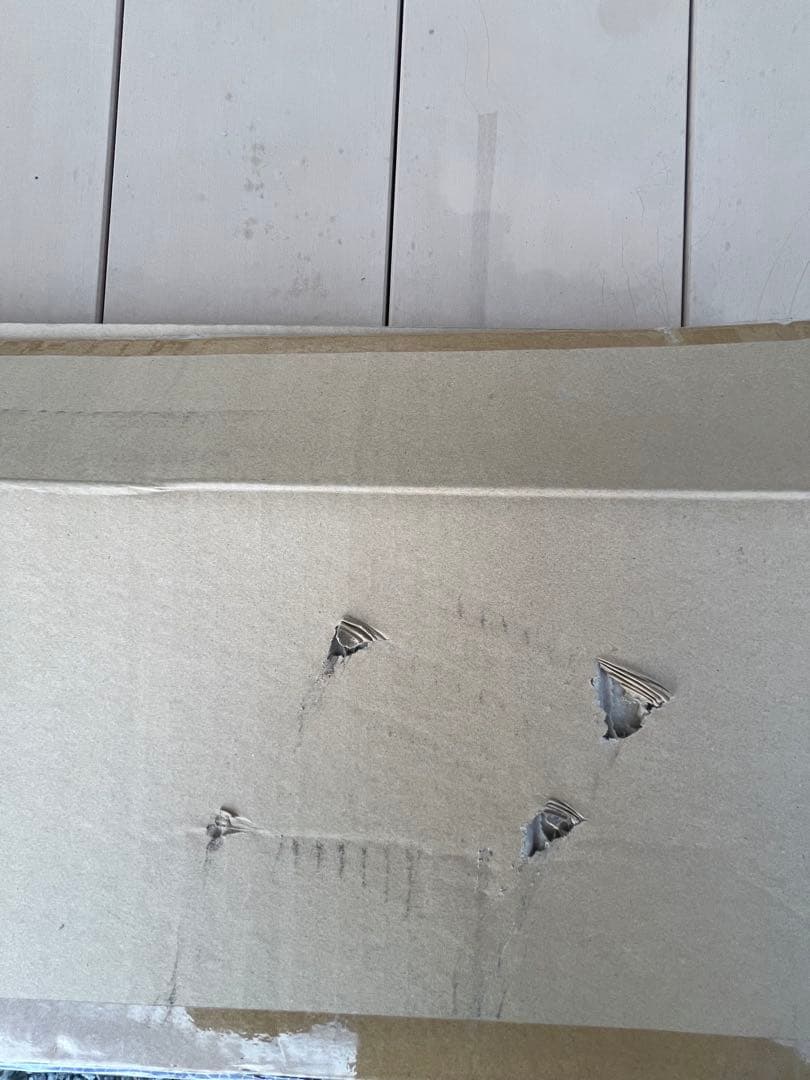 新品　未使用　UDトラックス クオン　純正ドアバイザー