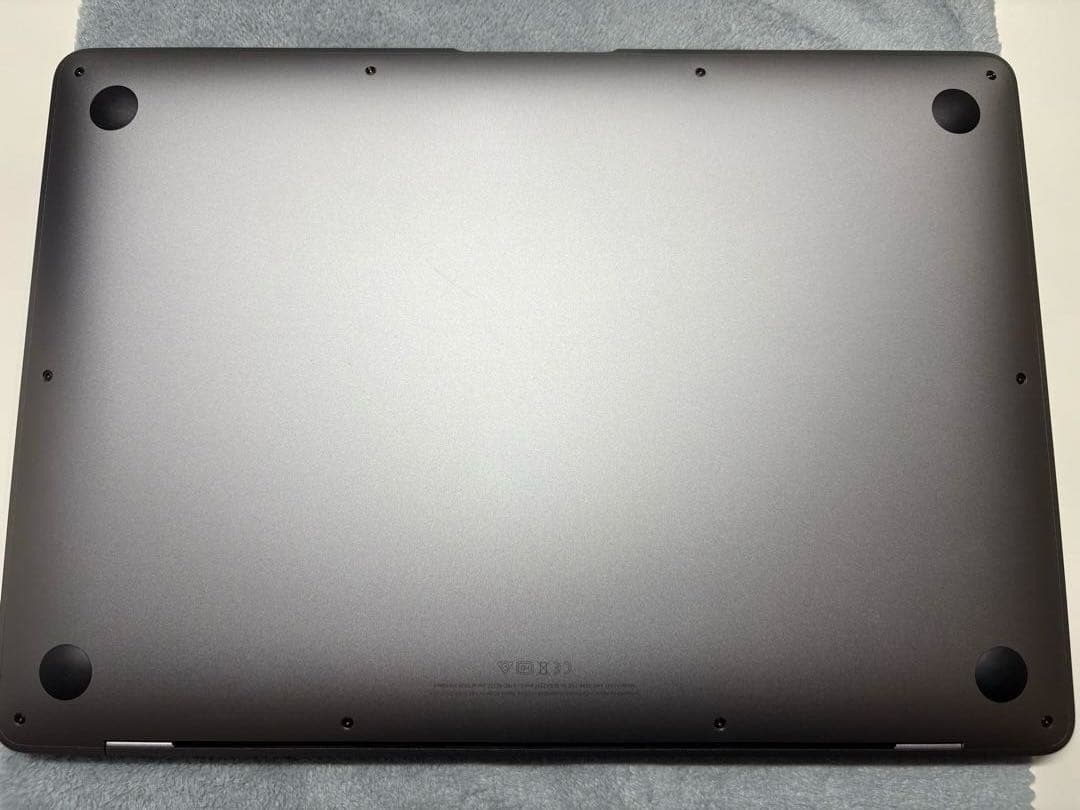 Apple MacBook air M1 256GB 16GB 本体