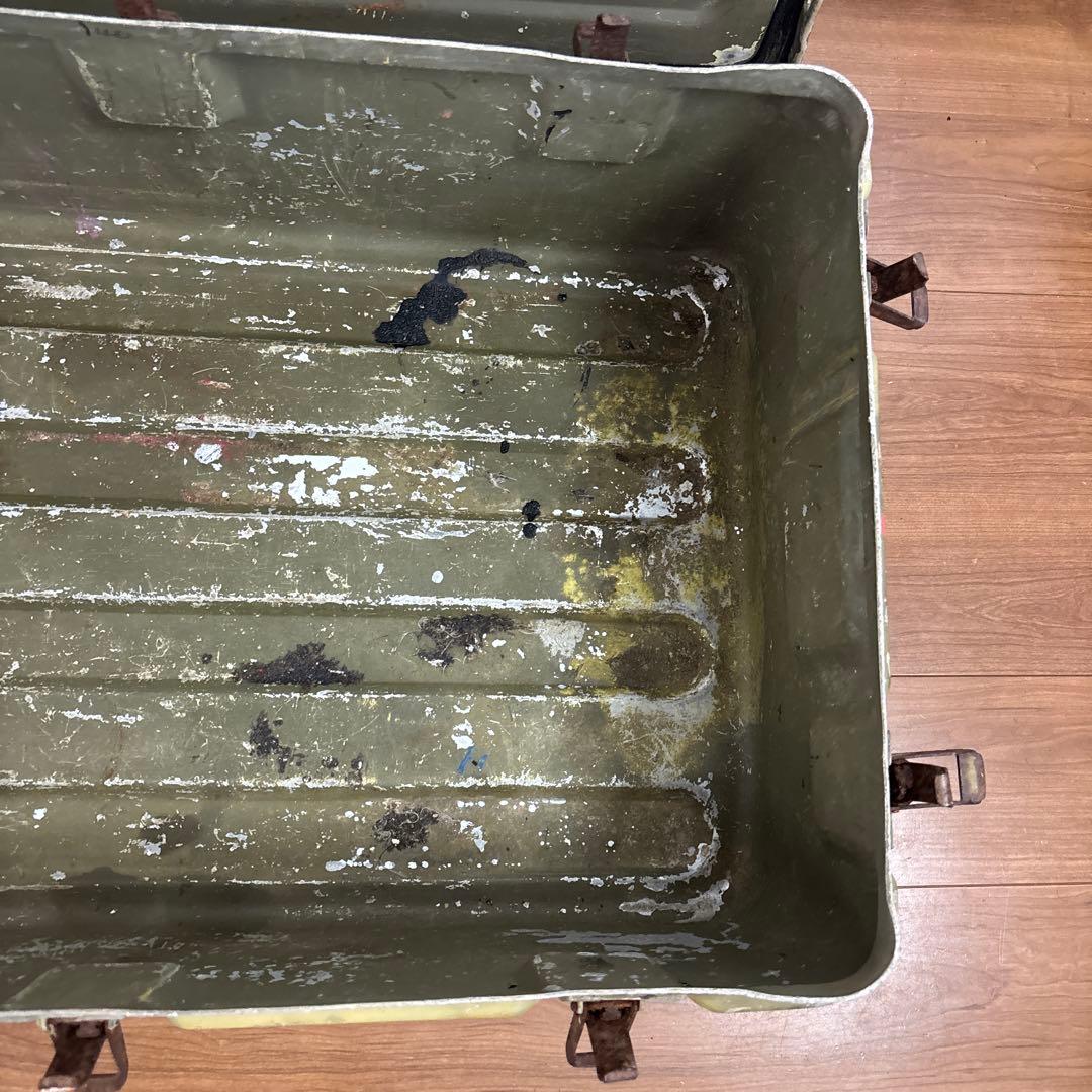 米軍　実物　アルミコンテナ　送料無料