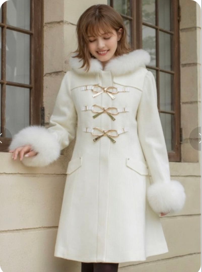 【さくら】LODISPOTTO スウィートリュバンダッフルコート　白