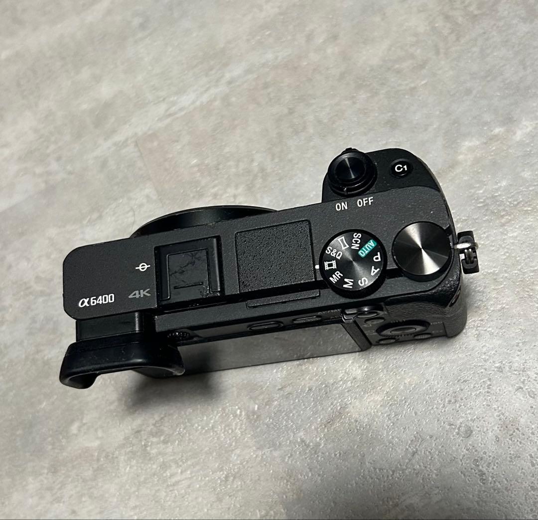 Sony α6400 本体+レンズ(SONY SEL1650PZ)