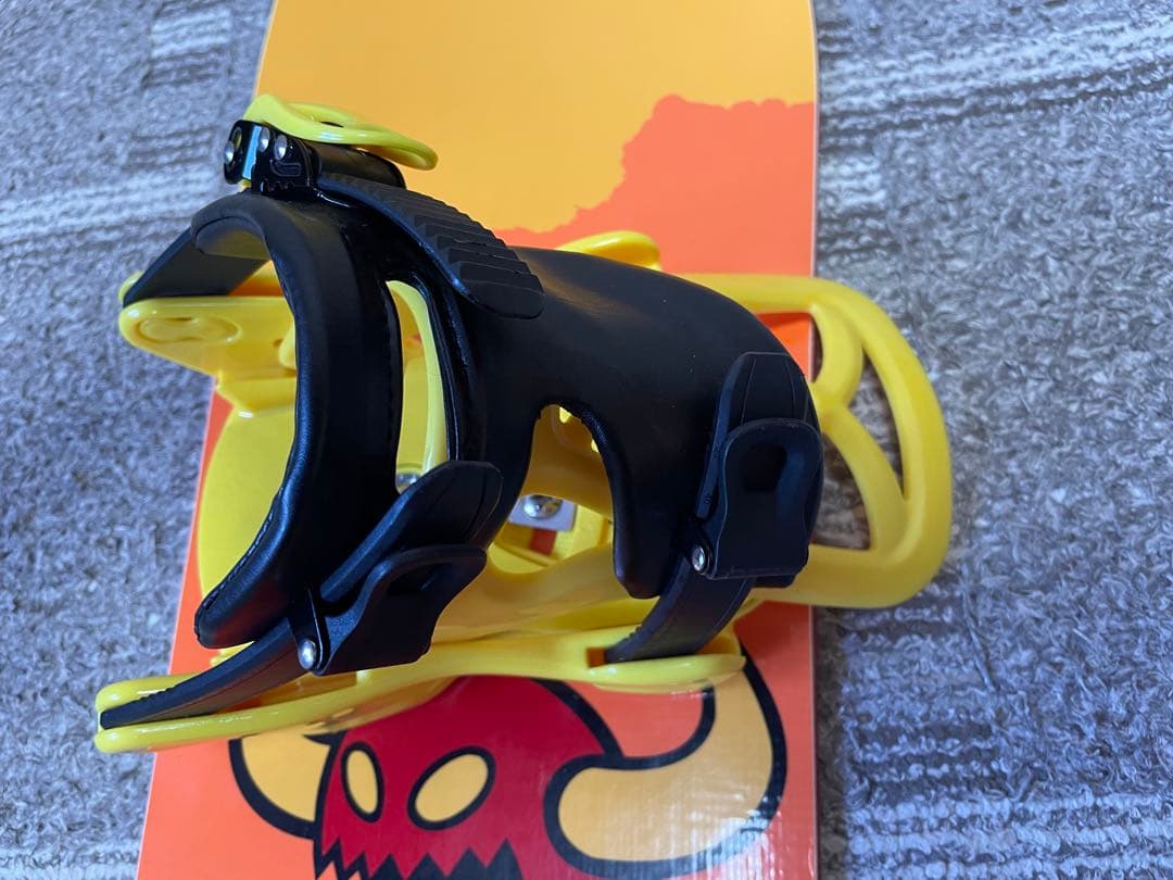 Toy Machine & Salomon 90㎝キッズスノーボードセット