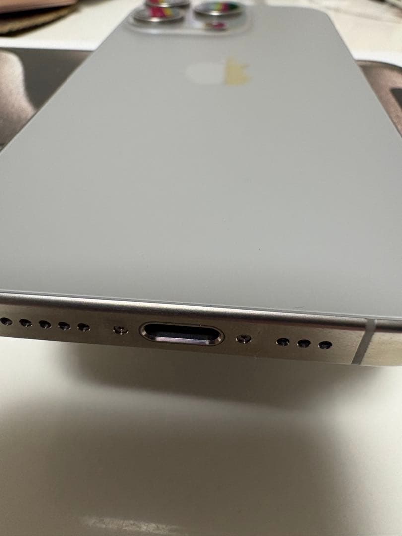 [おまけ付き]iPhone15pro 256GB SIMフリー